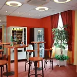 Escurial - Centre Gare 酒店 3*