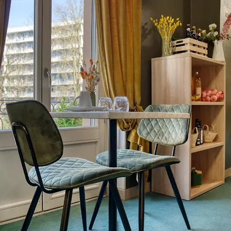Escurial - Centre Gare Hotel 3*