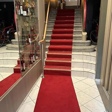 Cit'hotel L'escurial - Centre Gare 3*