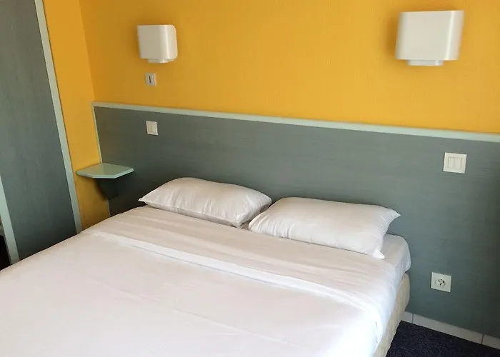 Hotel Escurial - Centre Gare 3*
