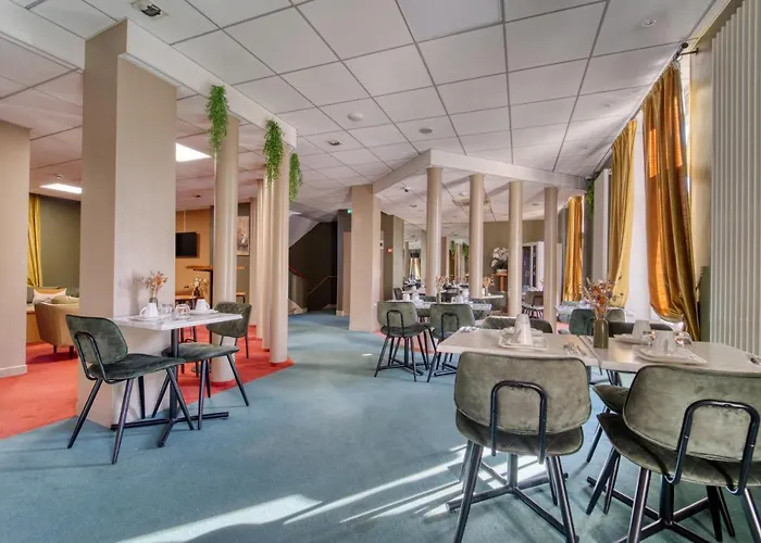 Hotel Escurial - Centre Gare 3*