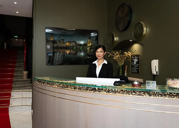 Hotel Escurial - Centre Gare Metz