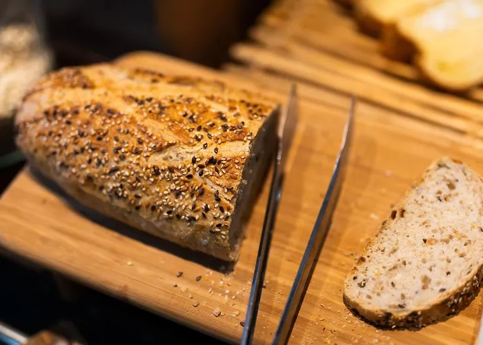 Hotel Escurial - Centre Gare 3*