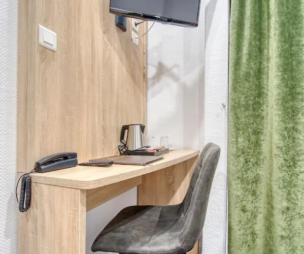 Escurial - Centre Gare 3*