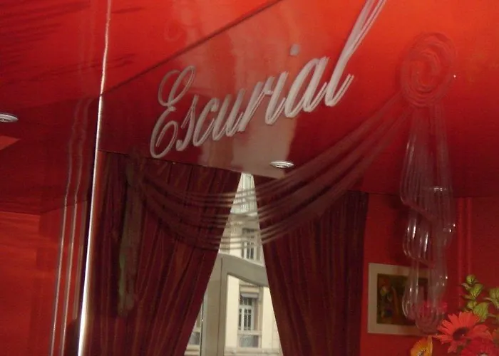 Escurial - Centre Gare 3*